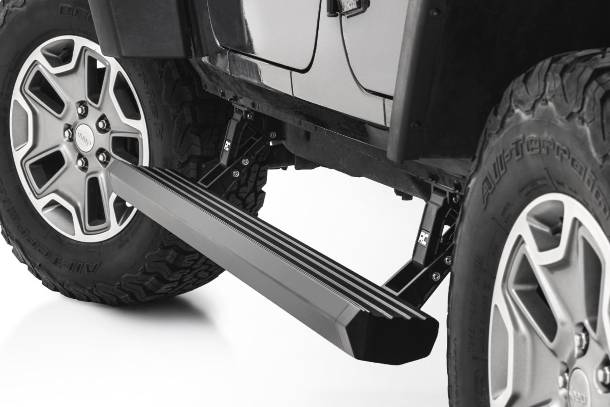 Jeep Wrangler JK Unlimited Power Running Boards - Rough Country - 6-Inch All-Season Aluminum Boards - '07-'10